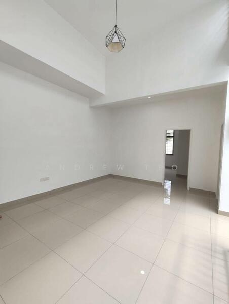 2-storey Terraced House for Sale in Ulu Tiram (Johor) - Andrew Teo - Living Room - PropertyGuru.com.my