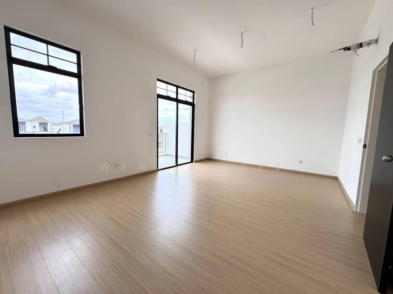 Cluster House for Sale in Iskandar Puteri (Nusajaya) (Johor) - Wenting Lee - Living Room - PropertyGuru.com.my
