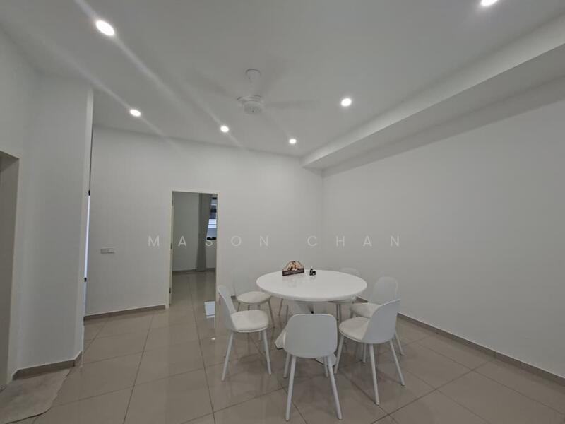 Eco Botanic untuk Untuk Disewa - RM 5,500 /bulan, Mac 2026 - Dining Room - PropertyGuru.com.my