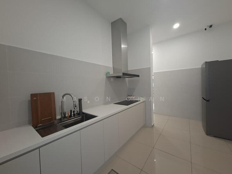 Eco Botanic untuk Untuk Disewa - RM 5,500 /bulan, Mac 2026 - Kitchen - PropertyGuru.com.my