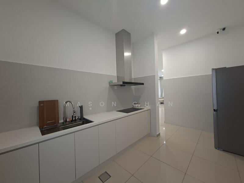 Eco Botanic untuk Untuk Disewa - RM 5,500 /bulan, Mac 2026 - Kitchen - PropertyGuru.com.my