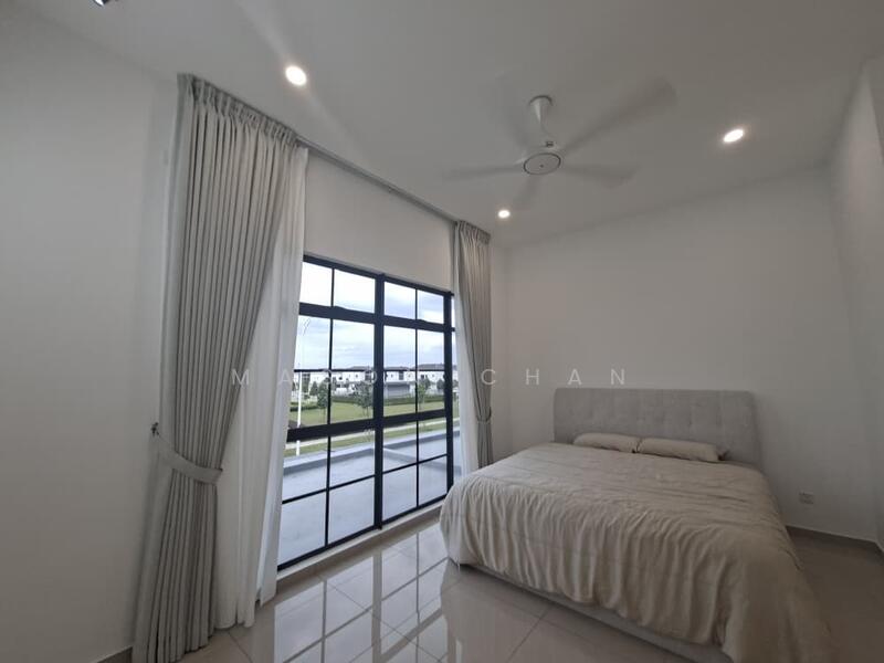 Eco Botanic untuk Untuk Disewa - RM 5,500 /bulan, Mac 2026 - Bedroom - PropertyGuru.com.my