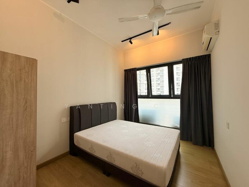 Condominium for Sale at Amberside @ Country Garden Danga Bay - YANTING.C . - Bedroom - PropertyGuru.com.my