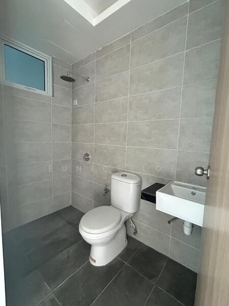Condominium for Sale at QuayWest Residence - Eunice Loe - Bathroom - PropertyGuru.com.my