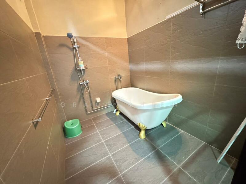 Cluster House for Rent in Taman Adda Heights (Tebrau) - Grace Chiew - Bathroom - PropertyGuru.com.my