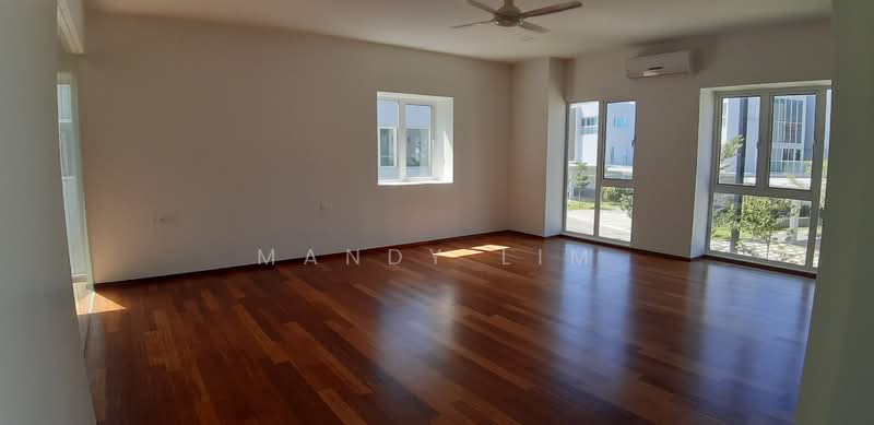 Zero-Lot Bungalow for Rent in Lakefront Villa (Cyberjaya) - Mandy Lim - Interior - PropertyGuru.com.my