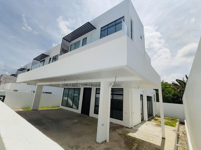 Link Bungalow for Sale in Kota Kinabalu (Sabah) - Sunnie Wu - Exterior - PropertyGuru.com.my