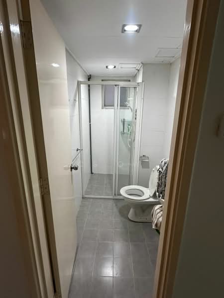 Scenaria @ North Kiara Hills untuk Untuk Disewa - RM 2,399 /bulan, Mac 2026 - Bathroom - PropertyGuru.com.my