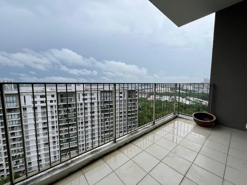 Windows on The Park untuk Untuk Dijual - RM 880,000, Feb 2026 - Balcony - PropertyGuru.com.my