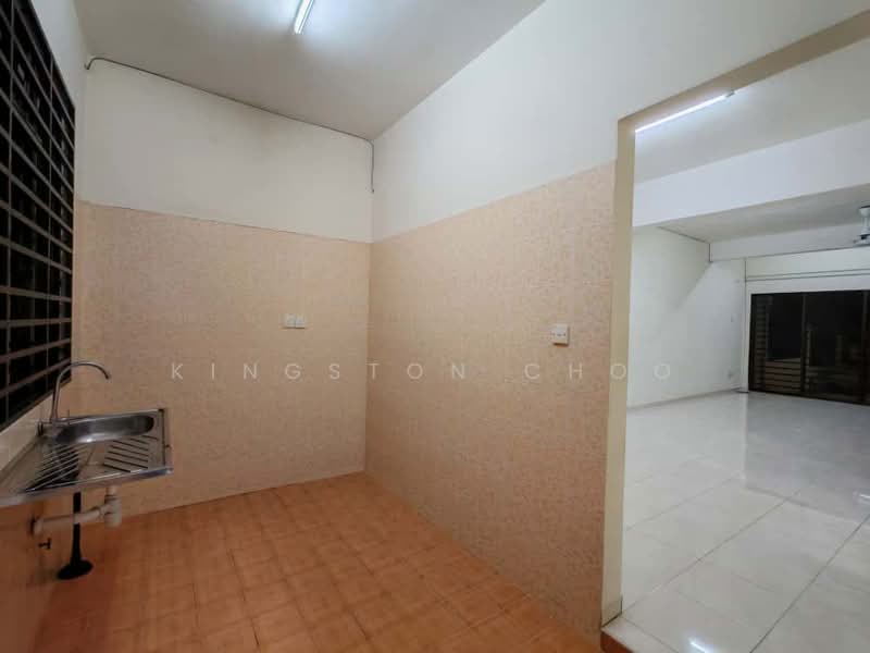 Rumah Teres 3-Tingkat untuk Dijual di Cheras (Selangor) - Kingston Choo - Kitchen - PropertyGuru.com.my