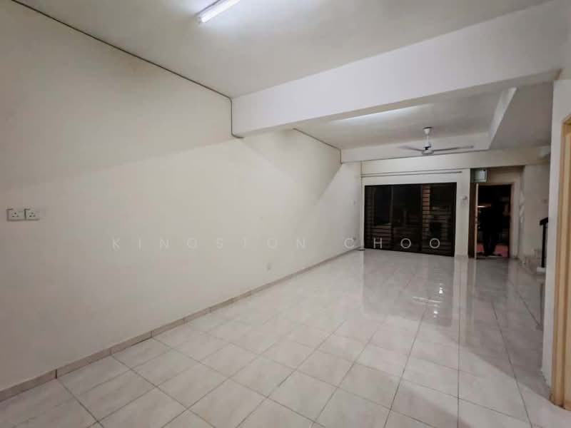 Rumah Teres 3-Tingkat untuk Dijual di Cheras (Selangor) - Kingston Choo - Living Room - PropertyGuru.com.my