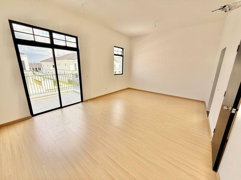 Rumah Kluster untuk Dijual di Iskandar Puteri (Nusajaya) (Johor) - Winson Tee - Balcony - PropertyGuru.com.my