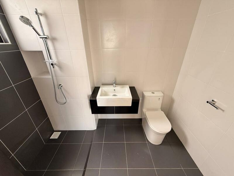 Rumah Kluster untuk Dijual di Iskandar Puteri (Nusajaya) (Johor) - Winson Tee - Bathroom - PropertyGuru.com.my