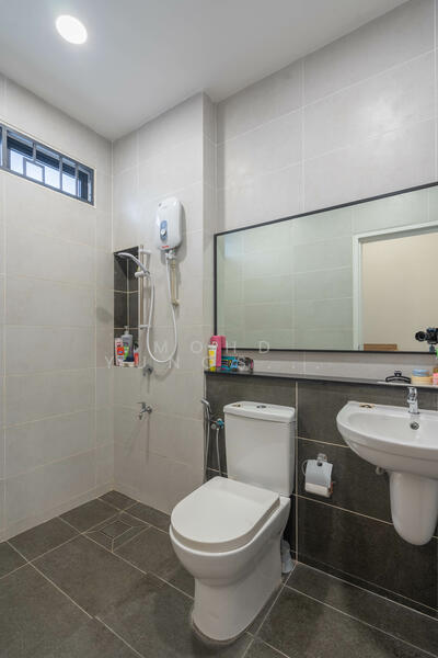 Rumah Teres 2 Tingkat untuk Dijual di Elmina (Shah Alam) - Mohd Yunos Bin A.Karim - Bathroom - PropertyGuru.com.my