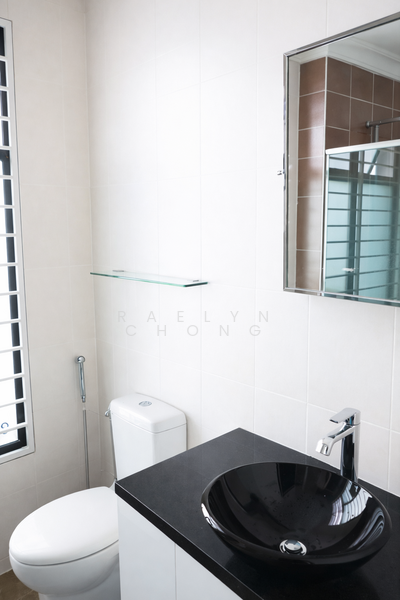 2-storey Terraced House for Sale in Bandar Kinrara Seksyen 9 (Bandar Kinrara) - Raelyn Chong - Bathroom - PropertyGuru.com.my