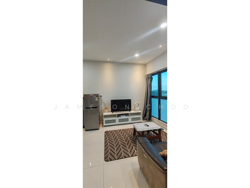 Kondominium untuk Disewa di Bay Point @ Country Garden Danga Bay - Jameson Choo - Living Room - PropertyGuru.com.my