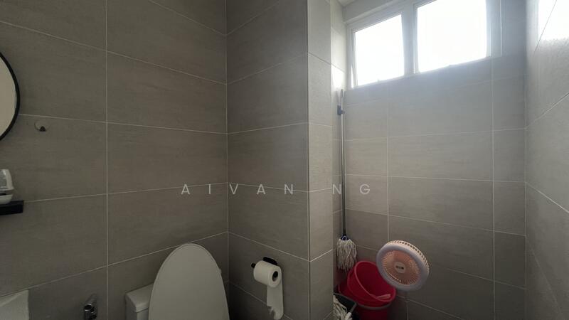 2-storey Terraced House for Sale in Taman Semanja (Kajang) - Aivan Ng - Bathroom - PropertyGuru.com.my