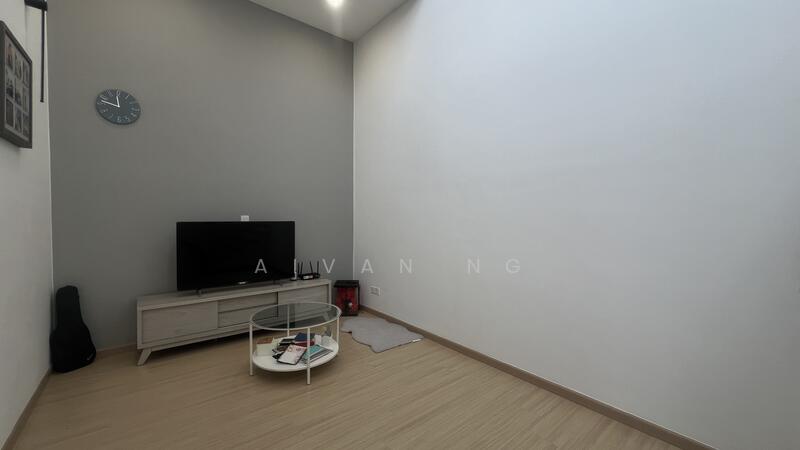 2-storey Terraced House for Sale in Taman Semanja (Kajang) - Aivan Ng - Living Room - PropertyGuru.com.my