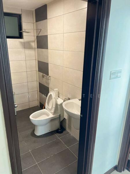 Service Residence for Rent at Molek Regency - Winson Tee - Bathroom - PropertyGuru.com.my