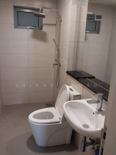 Condominium for Sale at Lakefront Residence - Zaidah Ahmad - Bathroom - PropertyGuru.com.my