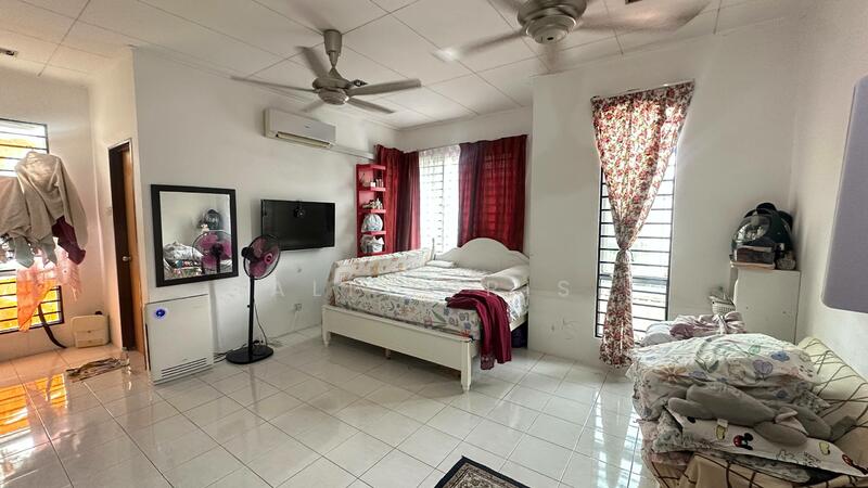 2-storey Terraced House for Sale in Setia Impian (Setia Alam) - Ali Idris - Bedroom - PropertyGuru.com.my