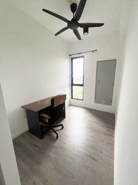 Service Residence for Rent at Alira @ Metropark Subang - Felicia Ng - Study - PropertyGuru.com.my