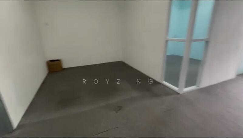 Shop / Office for Rent in Austin Perdana (Tebrau) - Royz Ng - Interior - PropertyGuru.com.my