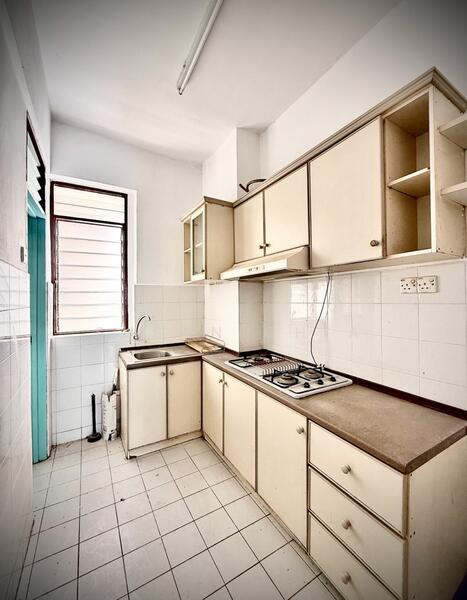 Apartment for Sale at Ferringhi Mutiara Apartment - Susan Chia - Kitchen - PropertyGuru.com.my