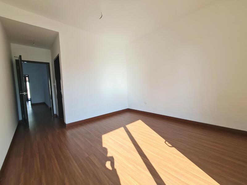Rumah Teres 2 Tingkat untuk Dijual di Suria Residence (Cheras) - Ken Lew - Bedroon - PropertyGuru.com.my