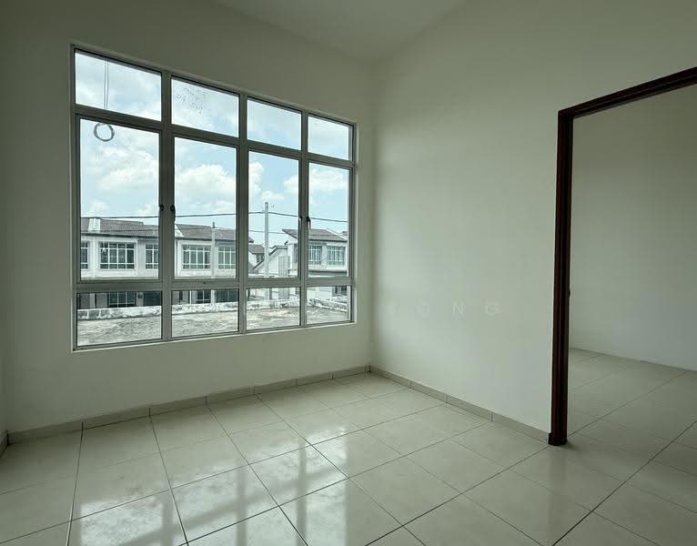 1.5-storey Terraced House for Sale in Bandar Mutiara (Sungai Petani) - Calvin Fong - 2nd floor family area - PropertyGuru.com.my