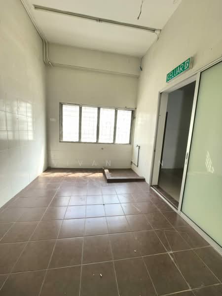 Shop / Office for Rent in Bandar Botanic (Klang) - Vivan Tan - Interior - PropertyGuru.com.my