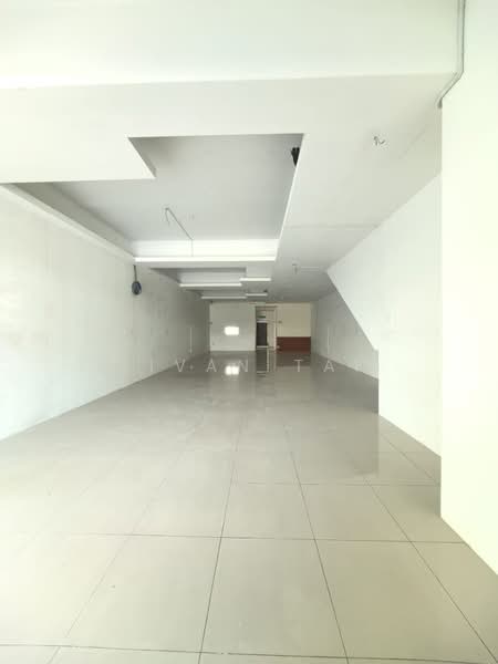 Shop / Office for Rent in Bandar Botanic (Klang) - Vivan Tan - Interior - PropertyGuru.com.my
