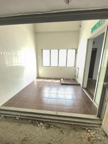 Shop / Office for Rent in Bandar Botanic (Klang) - Vivan Tan - Interior - PropertyGuru.com.my