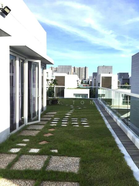 Zero-Lot Bungalow for Rent in Lakefront Villa (Cyberjaya) - Alex Tong - Exterior - PropertyGuru.com.my