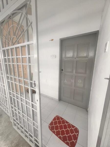 For Rent - Sri Kenari