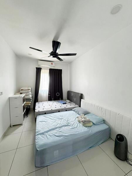 2-storey Terraced House for Sale in Taman Glenmarie (Johor Bahru) - Coco Feng Lily - Bedroom - PropertyGuru.com.my