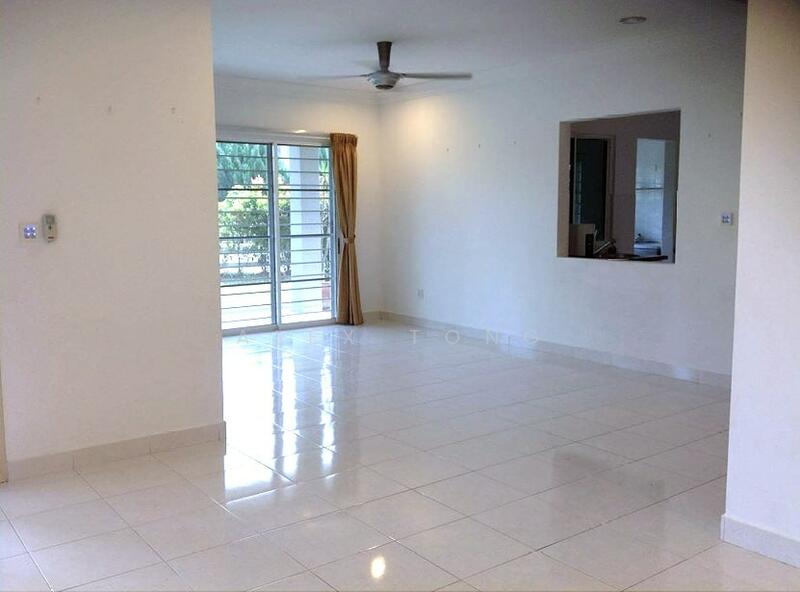 2-storey Terraced House for Rent in Cyberjaya (Selangor) - Alex Tong - Living Room - PropertyGuru.com.my