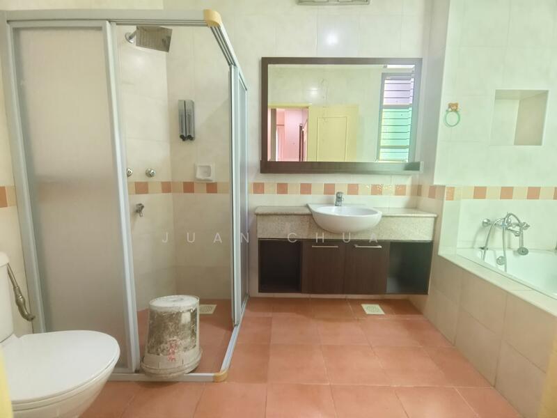 Taman Impian Emas untuk Untuk Dijual - RM 960,000, Apr 2026 - Bathroom - PropertyGuru.com.my