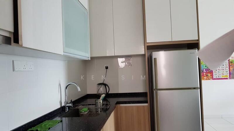 Service Residence for Rent at Sky Oasis Residence (Pangsapuri Oasis 1) - Ken Sim - Kitchen - PropertyGuru.com.my
