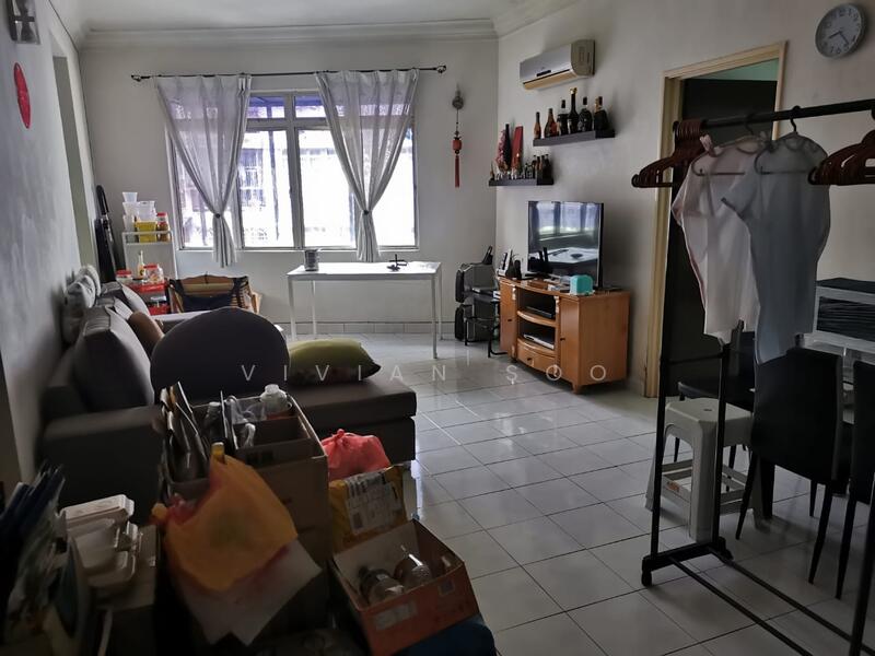 Pangsapuri untuk Dijual di Taman Pusat Kepong - Vivian Soo - Living Room - PropertyGuru.com.my
