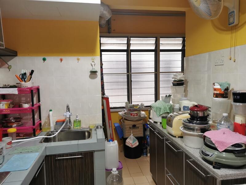 Pangsapuri untuk Dijual di Taman Pusat Kepong - Vivian Soo - Kitchen - PropertyGuru.com.my