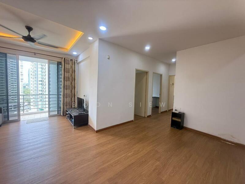 Condominium for Sale at Putra Place Condominium - Boon Siew - Living Room - PropertyGuru.com.my