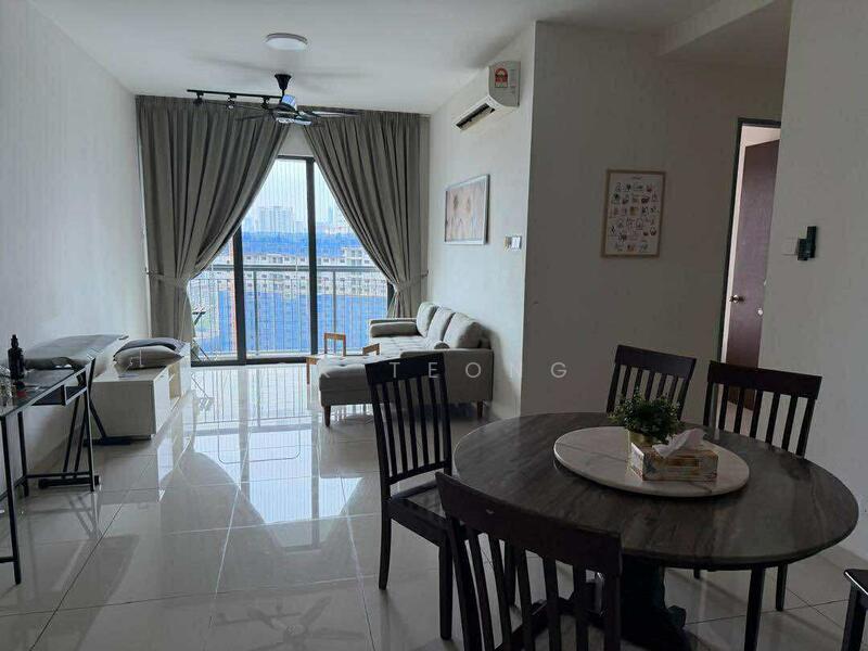 KL Traders Square untuk Untuk Disewa - RM 2,300 /bulan, Feb 2026 - Living Room - PropertyGuru.com.my