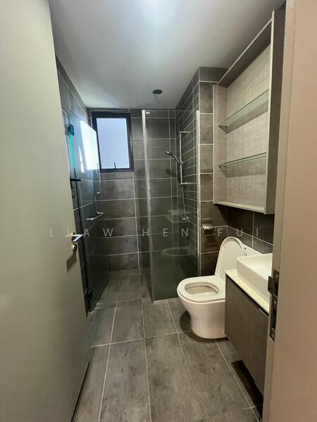 Millerz Square untuk Untuk Disewa - RM 3,500 /bulan, Mac 2026 - Bathroom - PropertyGuru.com.my