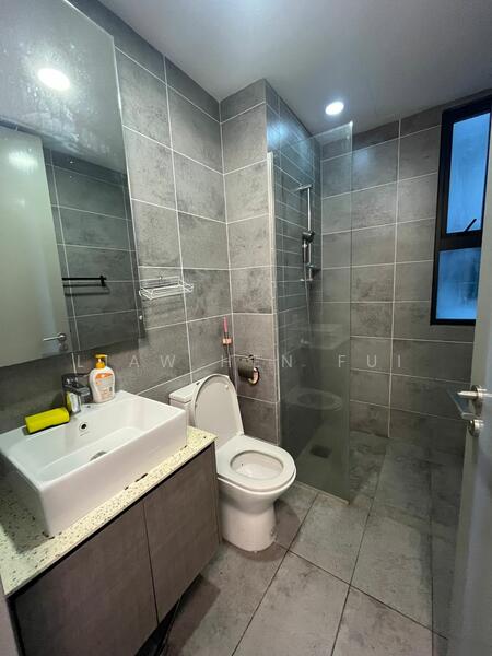 Millerz Square untuk Untuk Disewa - RM 3,500 /bulan, Mac 2026 - Bathroom - PropertyGuru.com.my