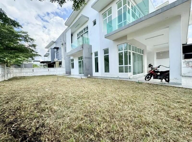 Cluster House for Sale in Skudai (Johor) - Yik Tat - Exterior - PropertyGuru.com.my