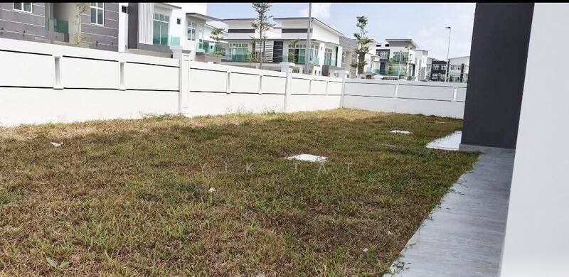 Cluster House for Sale in Skudai (Johor) - Yik Tat - Exterior - PropertyGuru.com.my