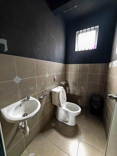 2-storey Terraced House for Sale in Johor Bahru (Johor) - Basky Muniandy - Bathroom - PropertyGuru.com.my