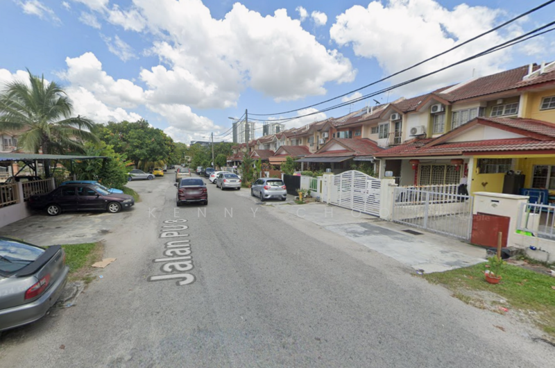 2-storey Terraced House for Sale in Puchong Utama (Seksyen 8) (Puchong) - Kenny Choo - Exterior - PropertyGuru.com.my