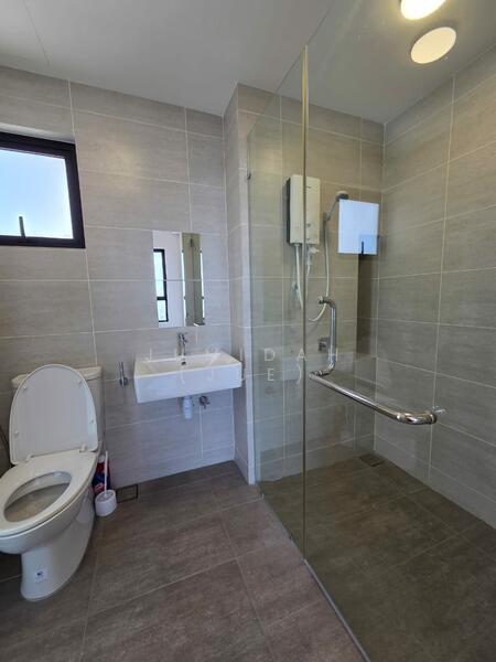 Service Residence for Rent at SouthPlace Residences @ Tropicana Metropark - JUMIDAH (JUE) - Bathroom - PropertyGuru.com.my